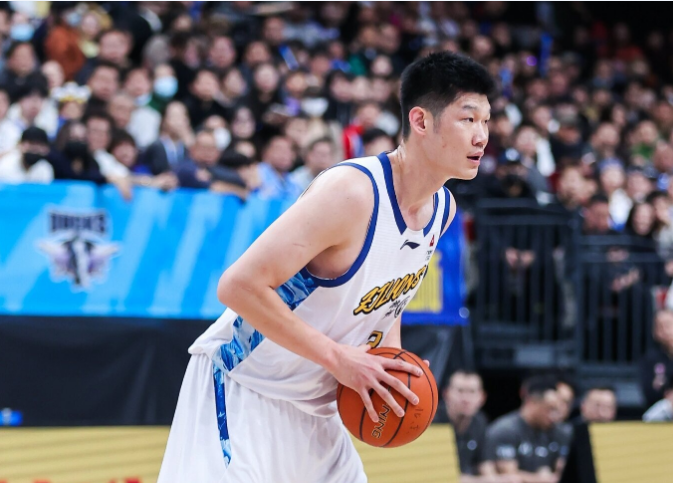 巅峰对决广厦加时惜败浙江丢榜首 胡金秋29+12程帅澎27+7三分